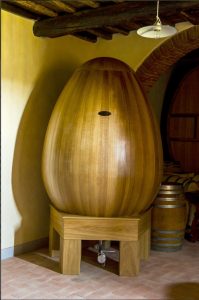 lamole-di-lamole-distinctive-egg-shaped-barrels