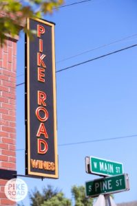 pike-road-signs-at-the-winery-in-carlton-oregon